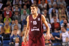 Latvijas basketbola izlasei nāksies iztikt bez Itālijas vicečempiona Siliņa