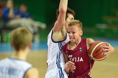 Latvijas U-16 basketbolisti zaudē arī piektajā EČ mačā un paliek pēdējie atpalicēju turnīrā