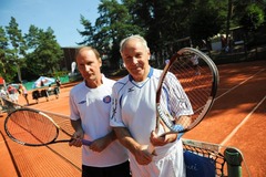 Latvijā atdzīvojies senioru teniss