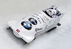 Melbārža pilotētais bobsleja četrinieks izcīna sesto vietu Pasaules kausa posmā Kēnigsē trasē