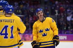 Zviedrijas hokeja izlasei Maskavā nepalīdzēs NHL rezultatīvākais aizsargs Kārlsons