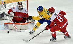 Zviedrijas hokeja izlase droši uzvar Dāniju