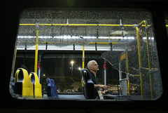 Riodežaneiro olimpiskajās spēlēs noticis bruņots uzbrukums žurnālistu autobusam