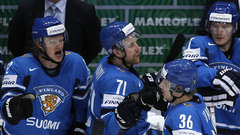 Somijas un ASV hokejisti izcīna uzvaras Helsinku grupā
