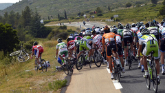 Kavendišs uzvar kritiena ietekmētā «Tour de France» piektajā posmā; Smukulim - 38.vieta