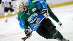 Mickēvičs pagarinājis līgumu ar VHL klubu «Toros»