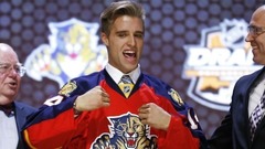 NHL draftā ar pirmo numuru izvēlēts kanādiešu aizsargs Ekbleds