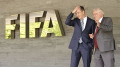 FIFA kārtējo reizi paglauda sev pa spalvai