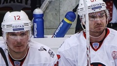 «Avtomobilist» hokejistu slimības dēļ pārceļ KHL spēli