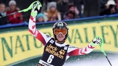 Hospa uzvar Pasaules kausa posmā kalnu slēpošanas slalomā