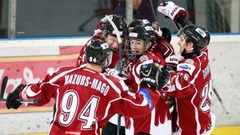 «Rīgas» hokejisti dramatiskā cīņā revanšējas «Almaz» komandai