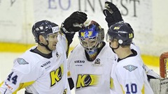 Latvijas hokeja virslīgā uzvaras izcīna visi līderi