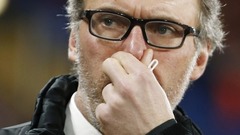 France Football: Fergusons «United» galvenā trenera amatam ieteicis Blānu