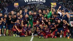 Vārtiem bagātā mačā UEFA Superkausu papildlaikā izcīna «Barcelona»