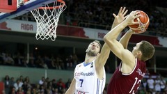 Basketbolisti izšķirošajā spēlē par olimpisko kvalifikāciju spēkosies ar Čehiju