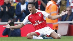 «Arsenal» iesit trīs vārtus pirmajās 20 minūtēs un uzvar Mančestras «United»