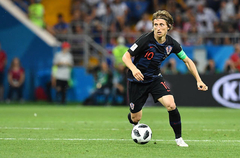 Pasaules kauss futbolā: Dānija izvirzās vadībā pret Horvātiju