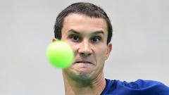 Теннисист Донской не смог выйти в полуфинал челленджера в Наньчане