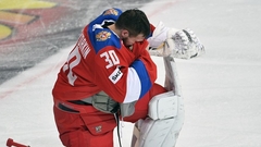 Хоккеист сборной России Шестеркин сыграет со Словакией или Швецией
