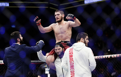 Чемпион UFC Нурмагомедов не намерен менять весовую категорию