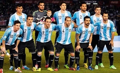 Хавбек сборной Аргентины Лансини пропустит чемпионат мира из-за травмы колена