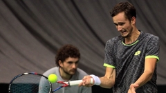 Российский теннисист Медведев вышел в четвертьфинал турнира в Уинстон-Сейлеме