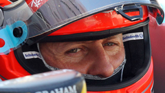 Двукратный чемпион "Формулы-1" скучает по соперничеству с Шумахером