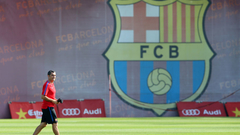 Бывший игрок "Барселоны": руководство запрещало ставить меня в состав