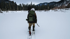 Пропавшая 11-летняя лыжница провела в лесу восемь часов