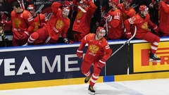 Три хоккеиста сборной России не прилетели с командой в Москву