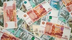 Получавший миллионы экс-игрок "Анжи" запомнил русское слово "зарплата"