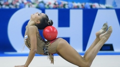 Путин поздравил гимнасток Аверину и Селезневу с победами на чемпионате мира