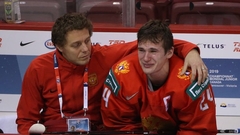 Костин рассказал, как над ним подшутили одноклубники перед дебютом в НХЛ