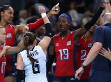 ASV izlase apspēlē olimpiskās čempiones Brazīlijas volejbolistes