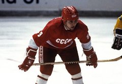 Известный советский хоккеист Владимир Крутов&nbsp;— в реанимации