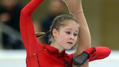 Липницкая победила в Москве, 
в финале "Гран-при" - четыре россиянки