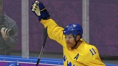 Александр Стин: "Финны играют в жесткий хоккей"