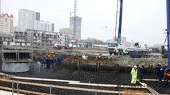 На Центральном стадионе Екатеринбурга заложили фундамент новой арены