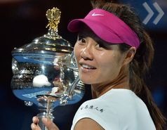 Australian Open: исторические победы Ли и Вавринки