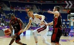 В Стамбуле все по плану: у сборной Латвии по баскетболу — победа и поражение
