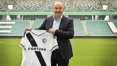 "Легия" объявила о подписании Черчесова "Легия" объявила о подписании Черчесова
